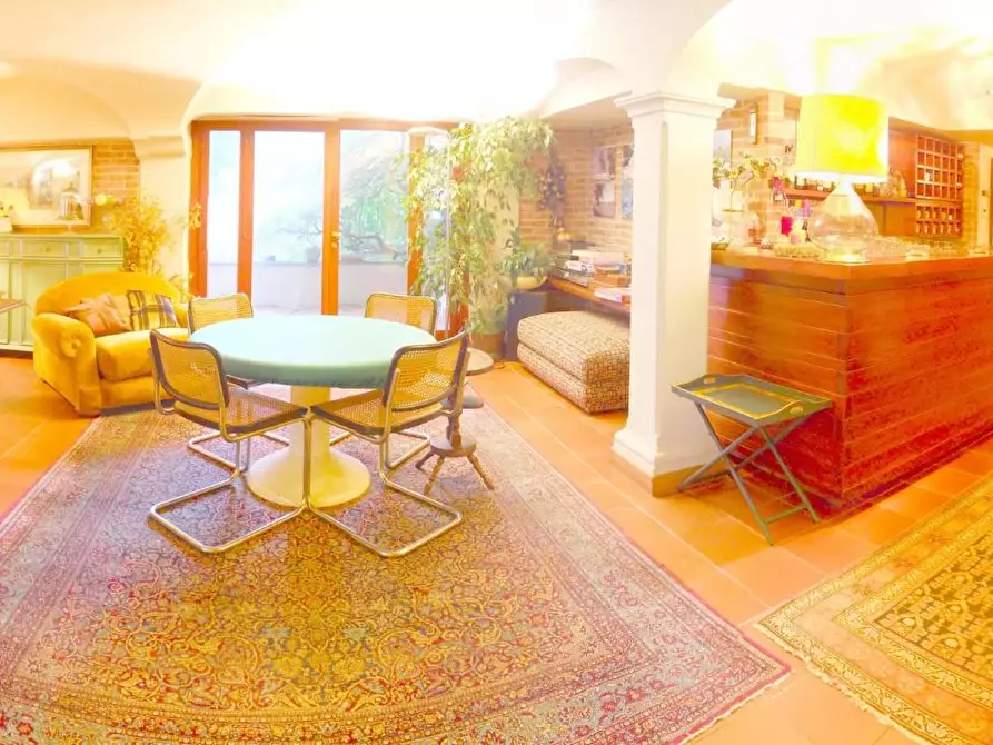 Immagine 24 di Villa in vendita  a Lucca