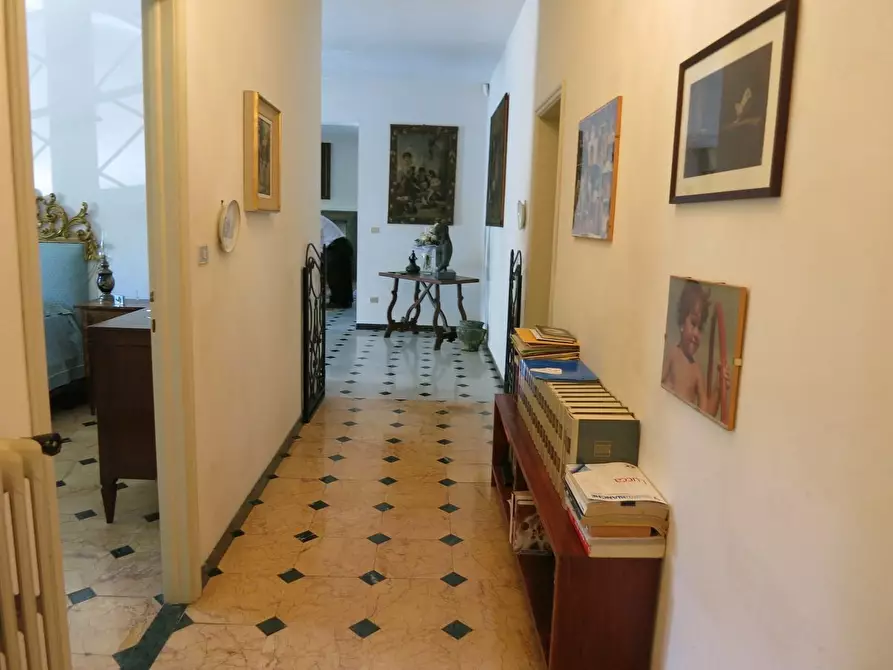 Immagine 20 di Villa in vendita  a Pescaglia