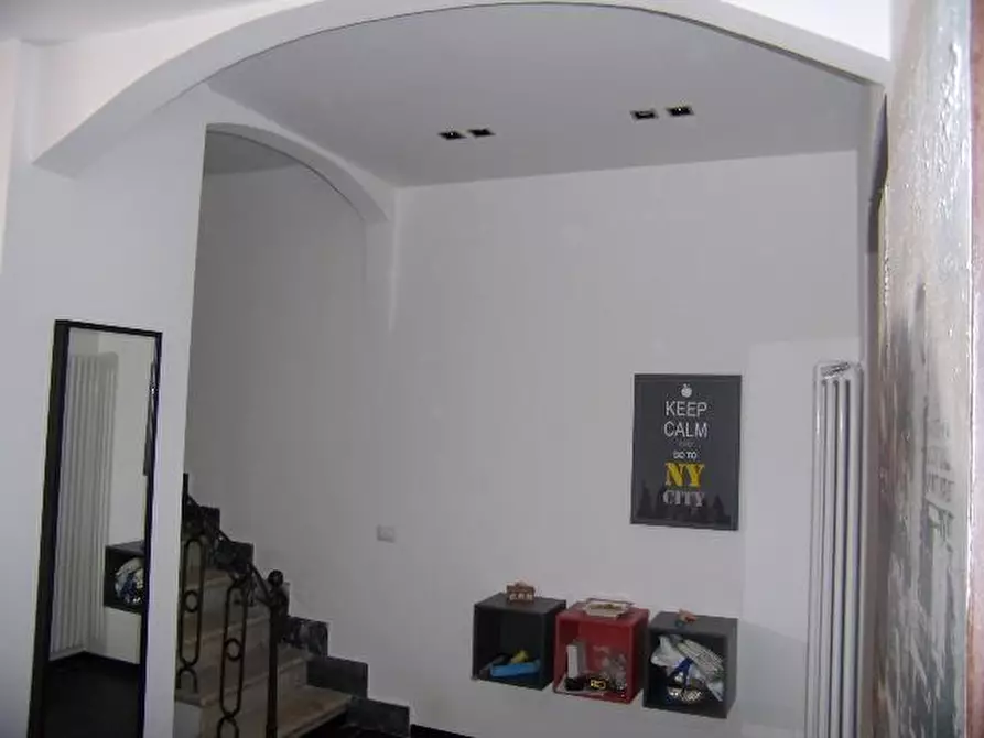 Immagine 34 di Casa semindipendente in vendita  a Carrara