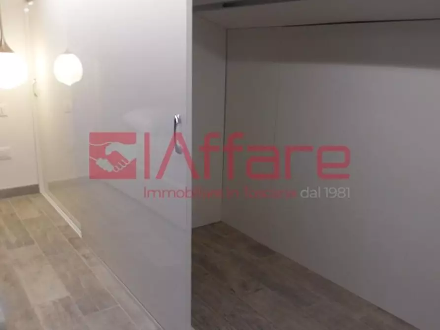 Immagine 11 di Appartamento in affitto  a Pontedera