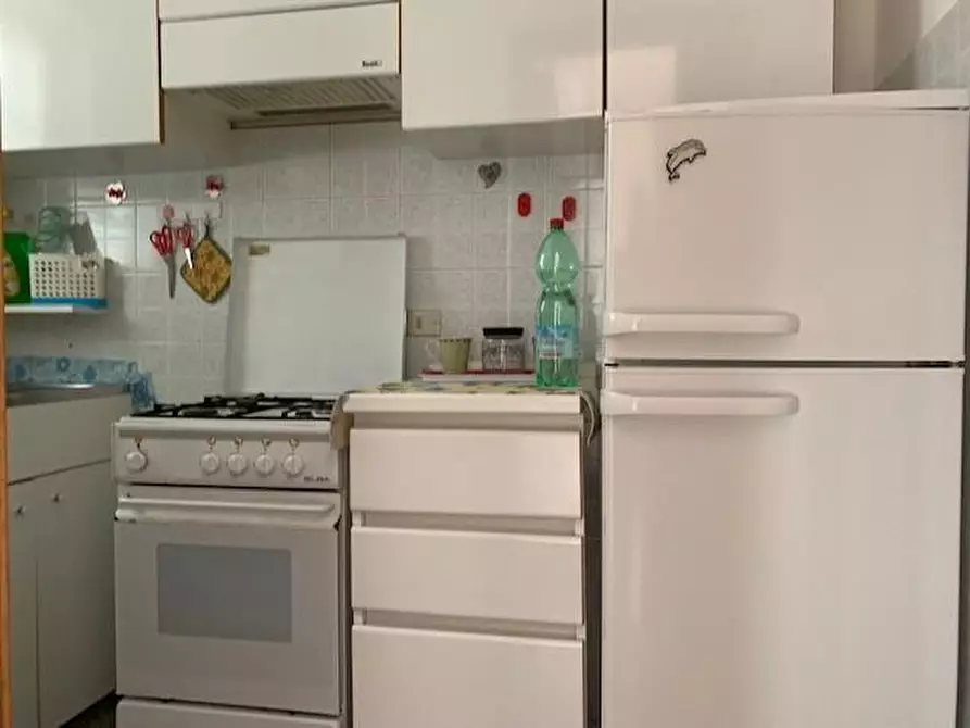 Immagine 8 di Appartamento in affitto  a Carrara