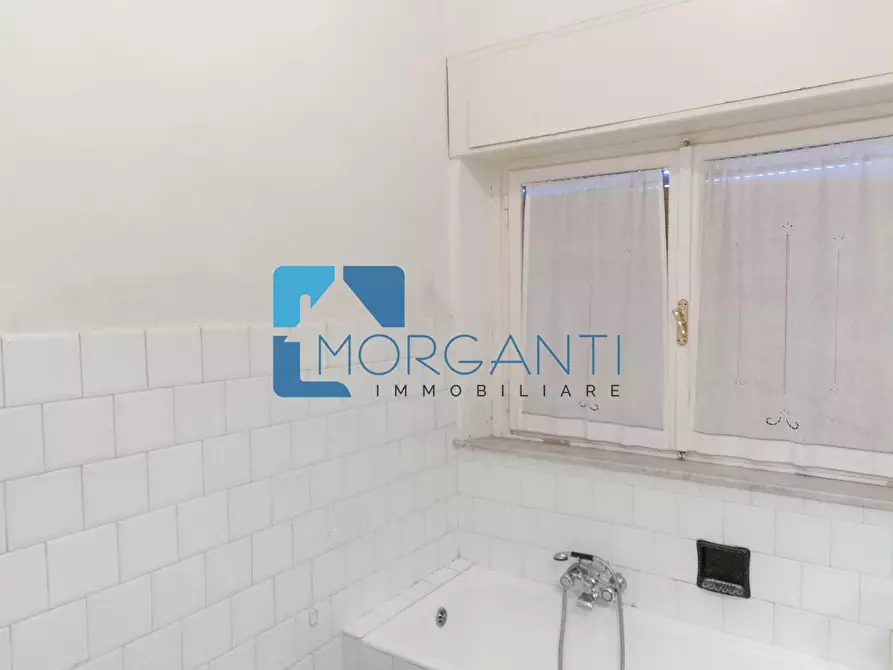 Immagine 14 di Appartamento in vendita  a Pietrasanta