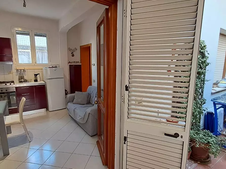 Immagine 6 di Appartamento in vendita  a Cecina