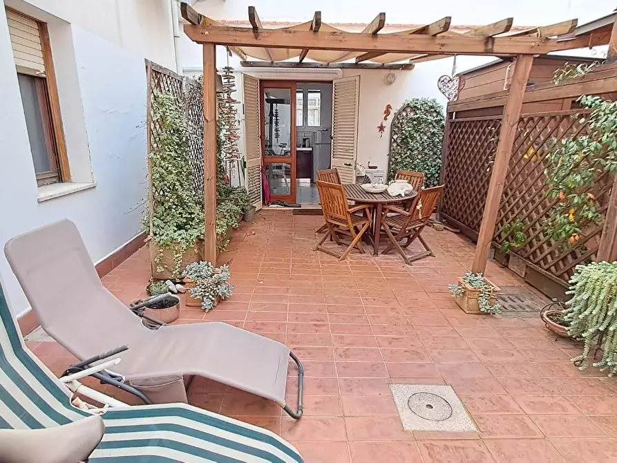 Immagine 13 di Appartamento in vendita  a Cecina