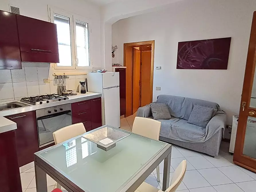 Immagine 3 di Appartamento in vendita  a Cecina