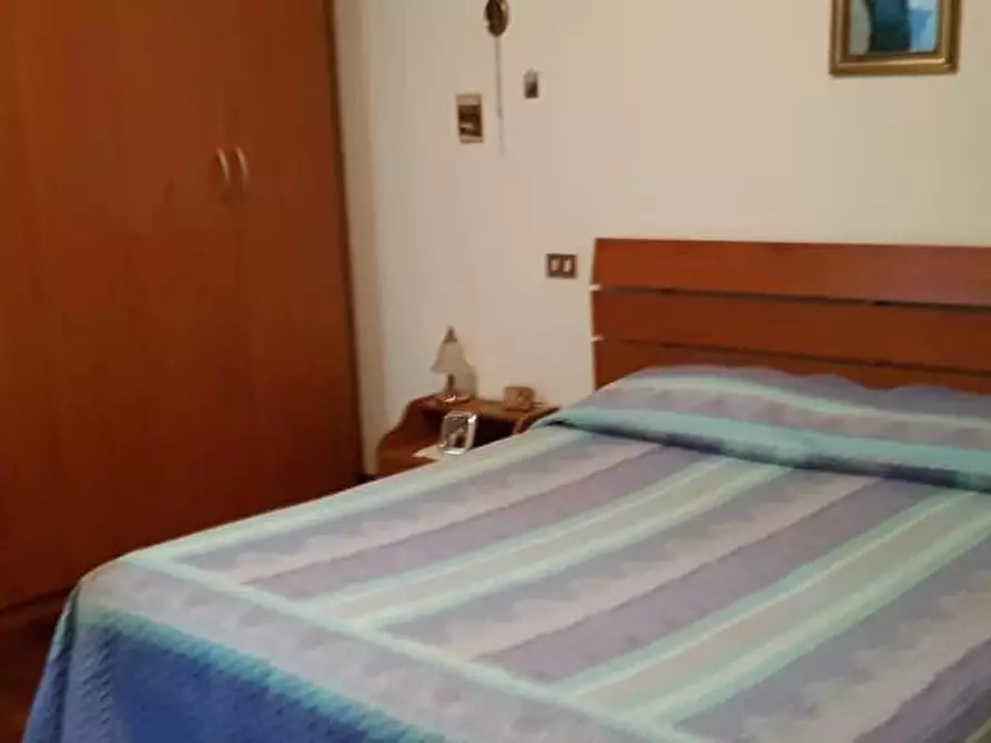 Immagine 19 di Villetta a schiera in vendita  a Calci