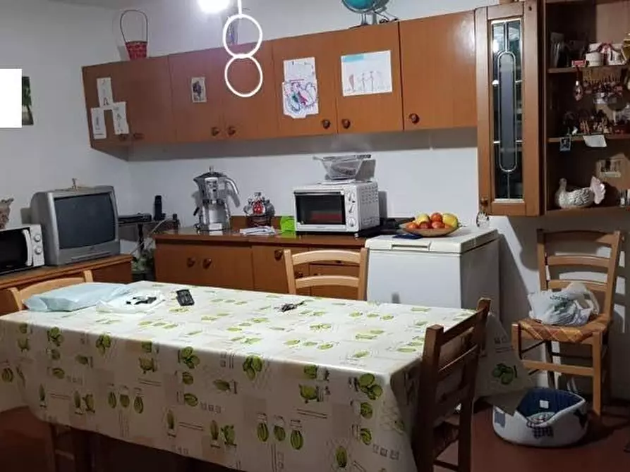 Immagine 14 di Villetta a schiera in vendita  a Calci