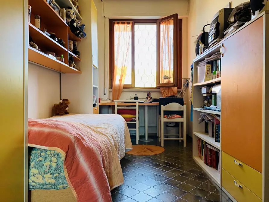 Immagine 28 di Casa bifamiliare in vendita  a Camaiore