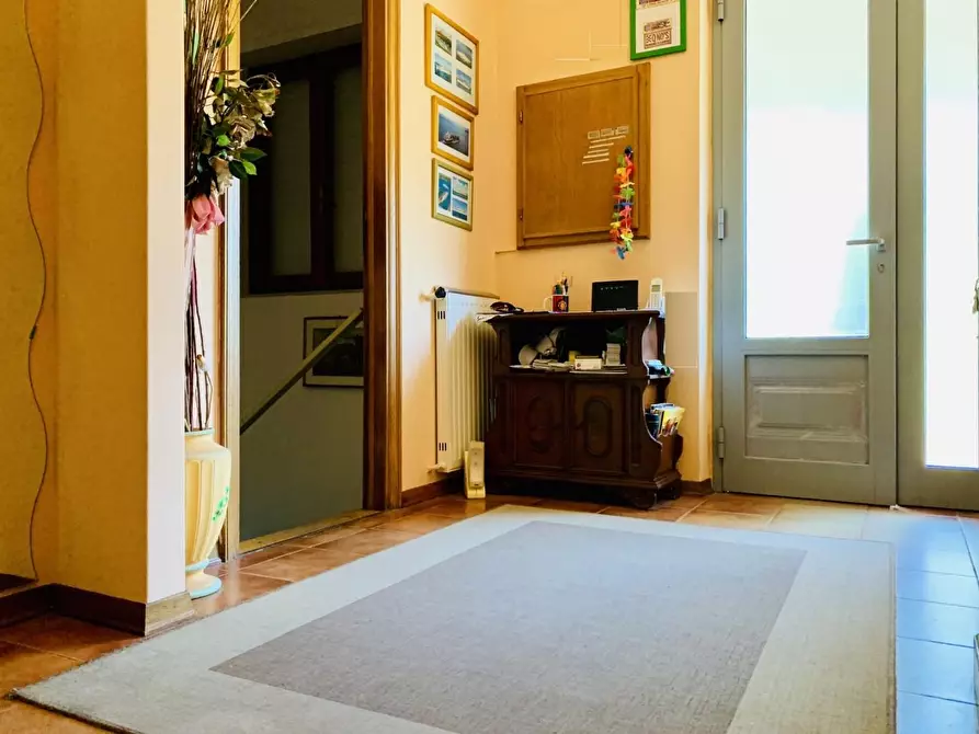 Immagine 33 di Casa bifamiliare in vendita  a Camaiore