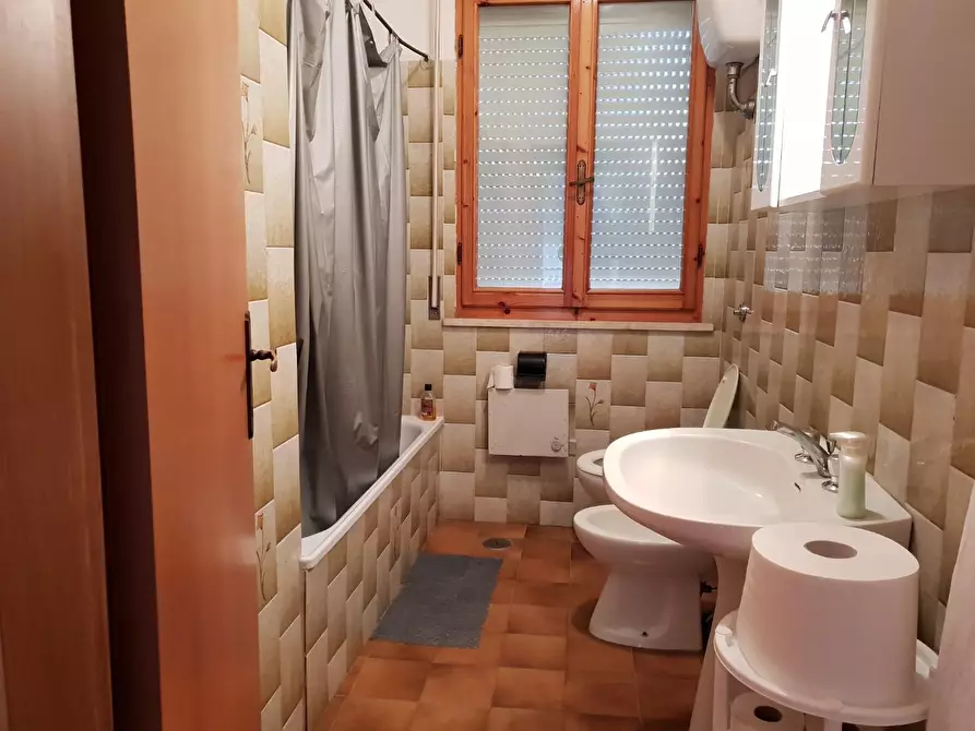 Immagine 7 di Appartamento in affitto  a Rosignano Marittimo