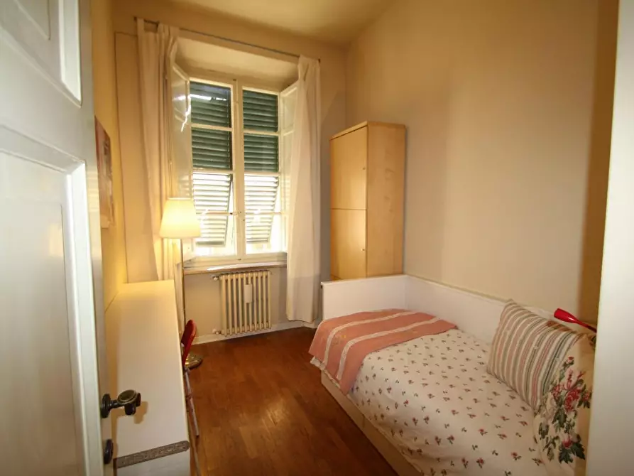 Immagine 12 di Appartamento in affitto  a Lucca