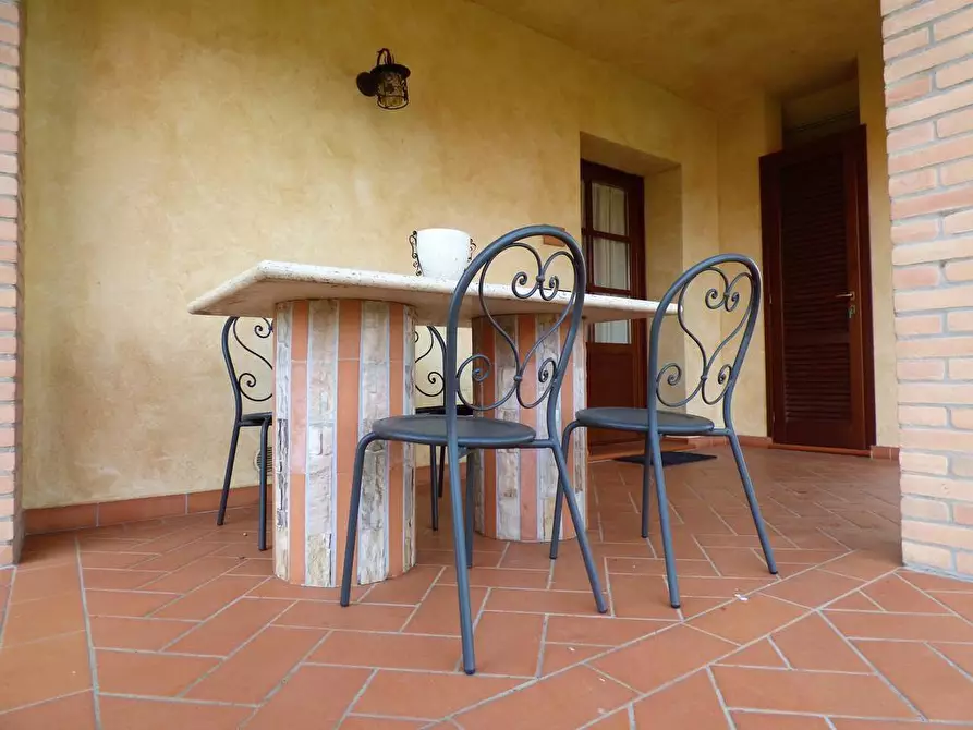 Immagine 14 di Casa colonica in vendita  a Palaia