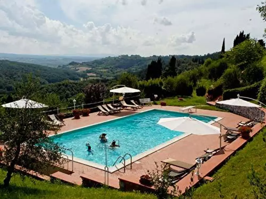 Immagine 24 di Casa colonica in vendita  a Palaia