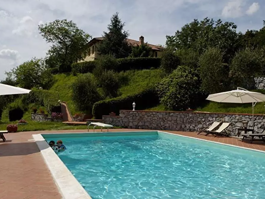 Immagine 3 di Casa colonica in vendita  a Palaia