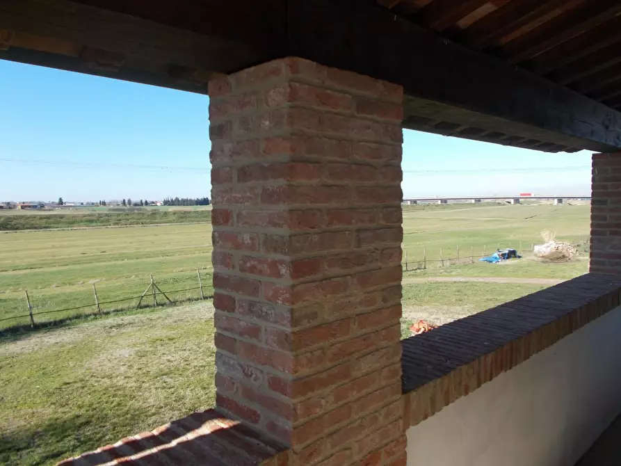 Immagine 20 di Porzione di casa in vendita  a Crespina Lorenzana