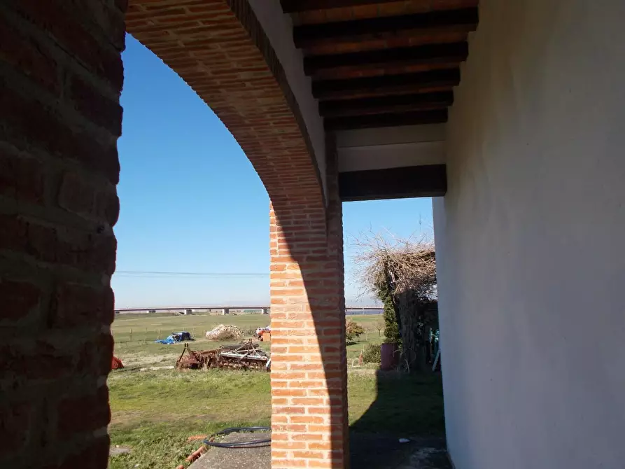 Immagine 31 di Porzione di casa in vendita  a Crespina Lorenzana