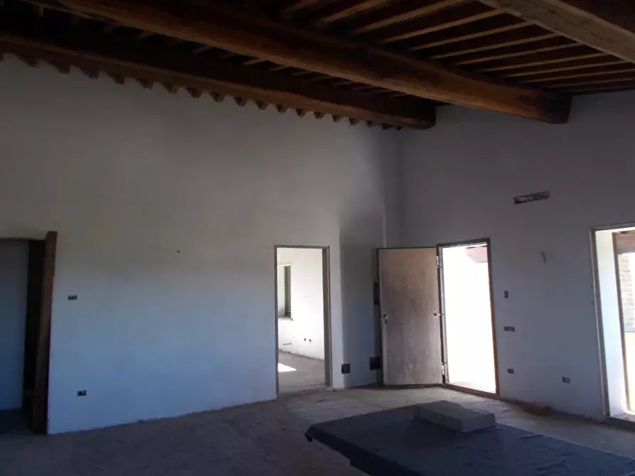 Immagine 7 di Porzione di casa in vendita  a Crespina Lorenzana