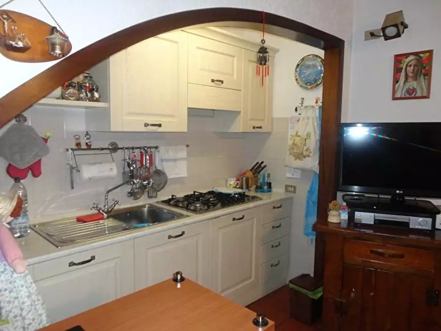 Immagine 23 di Casa semindipendente in vendita  a Carrara