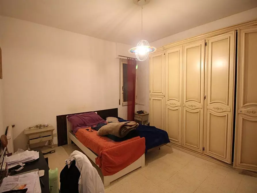 Immagine 19 di Villa in vendita  a Siena