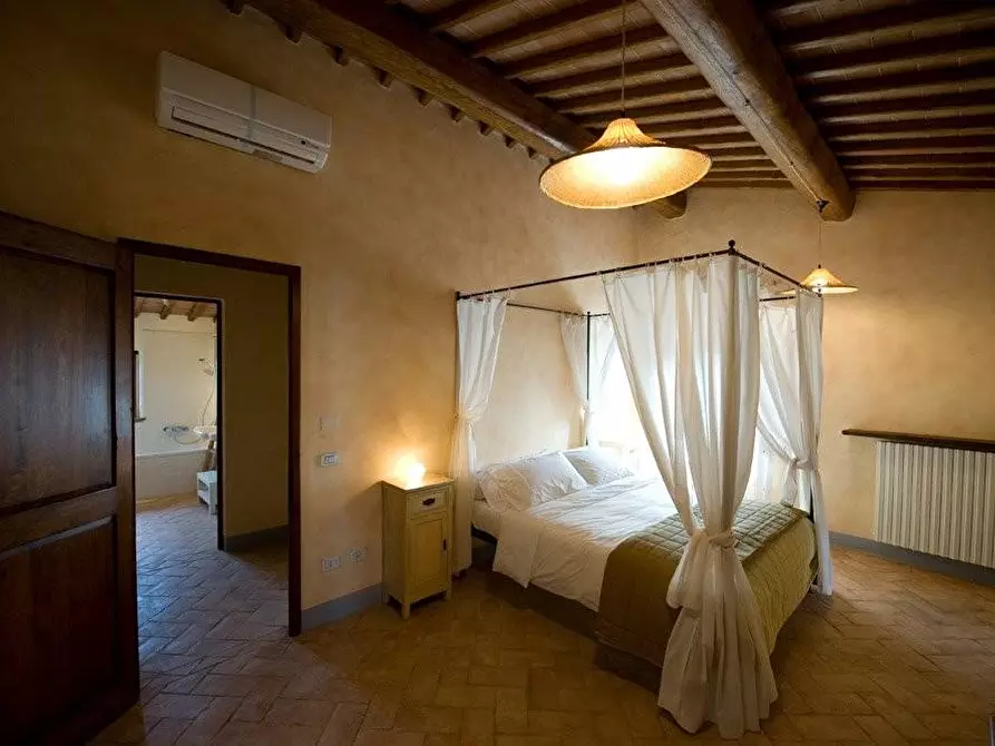 Immagine 11 di Agriturismo in vendita  a San Miniato