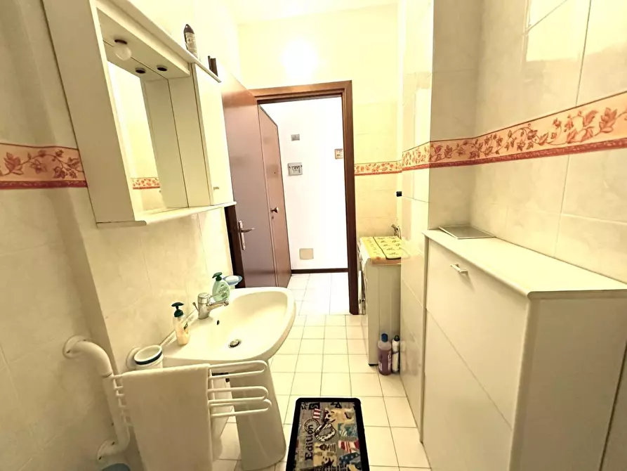 Immagine 9 di Appartamento in vendita  a Ameglia