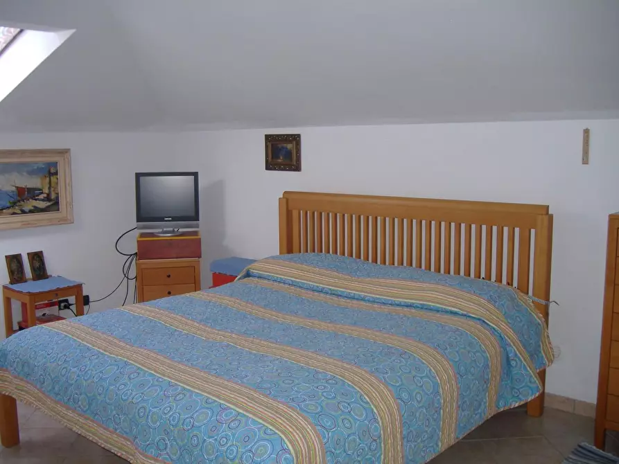 Immagine 4 di Appartamento in vendita  a Carrara