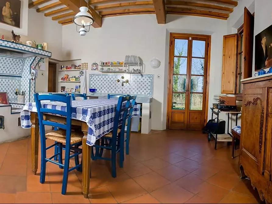 Immagine 8 di Villa in vendita  a Fucecchio