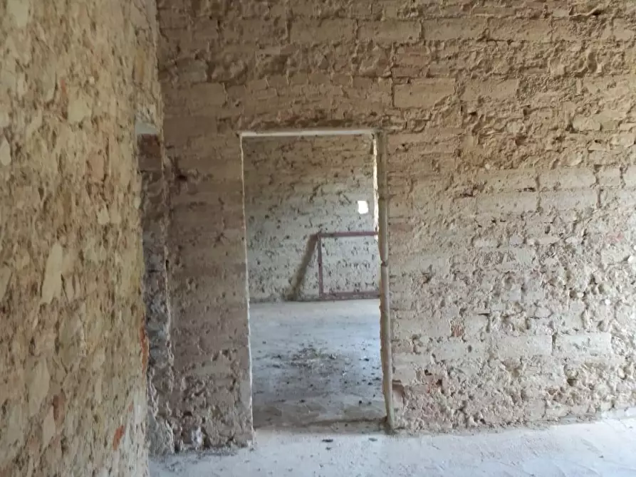 Immagine 15 di Casa colonica in vendita  a Gambassi Terme