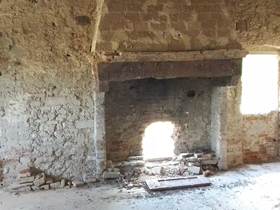 Immagine 19 di Casa colonica in vendita  a Gambassi Terme