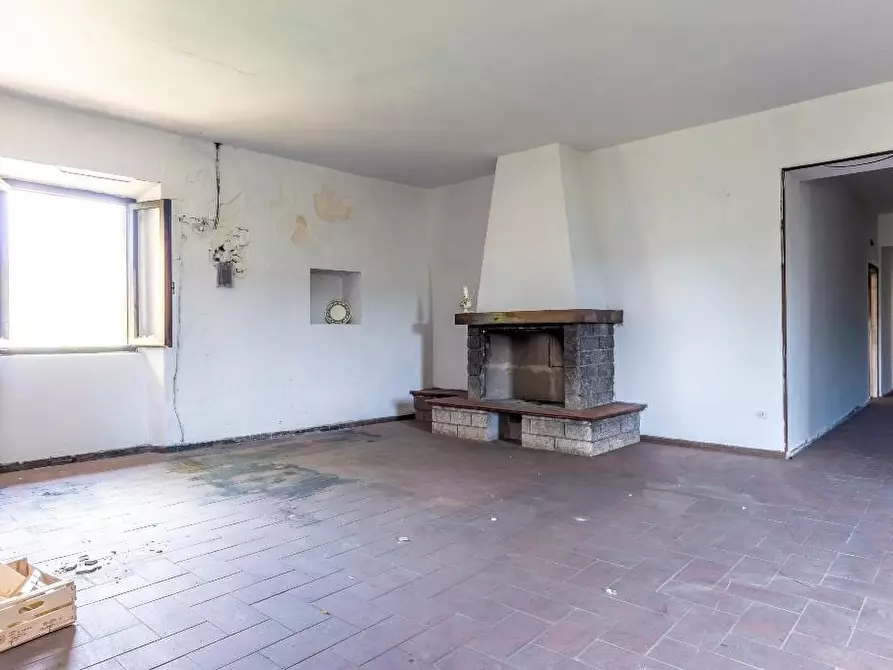 Immagine 4 di Casa colonica in vendita  a Certaldo