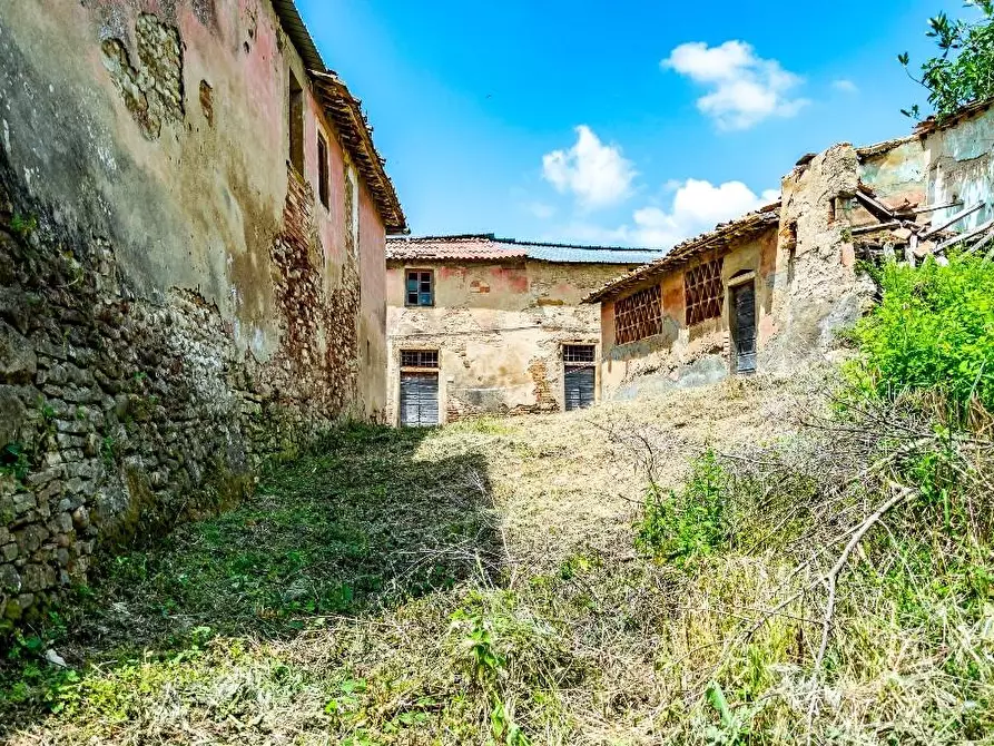 Immagine 2 di Casa colonica in vendita  a Certaldo