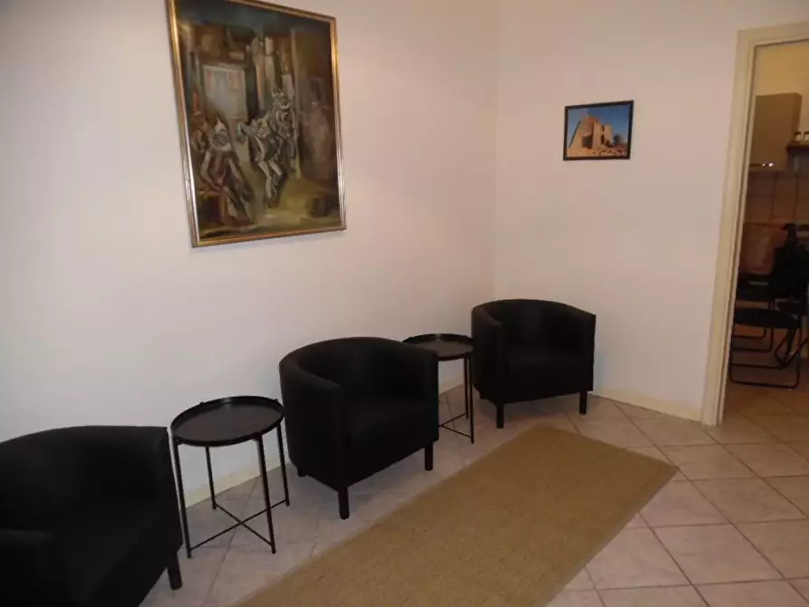 Immagine 8 di Appartamento in affitto  a Pontedera