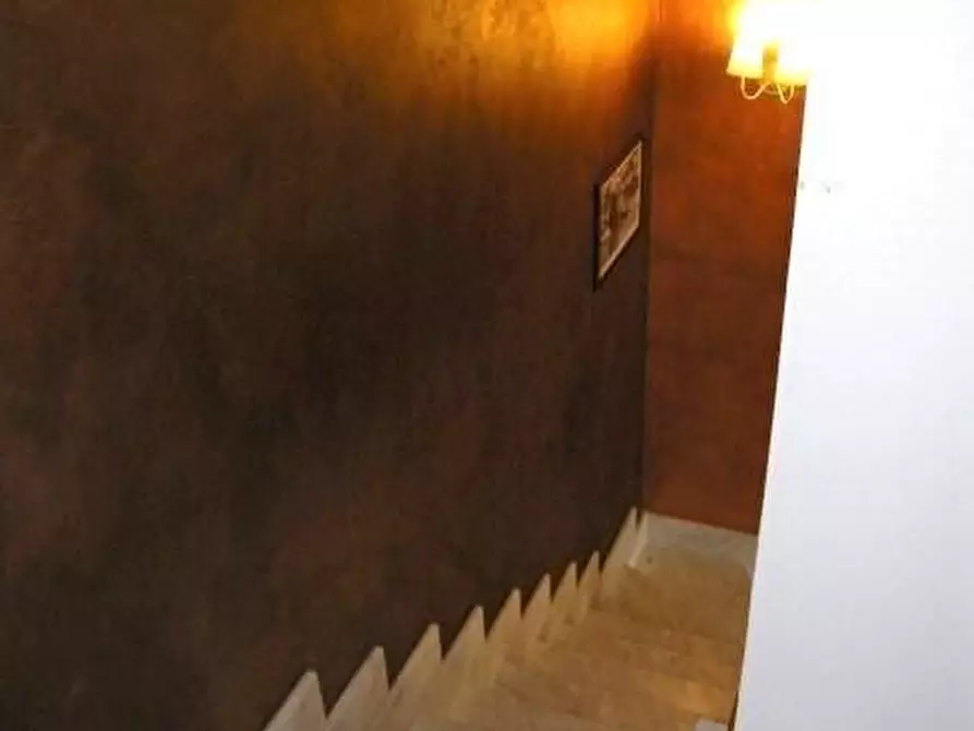 Immagine 10 di Casa semindipendente in vendita  a Massa