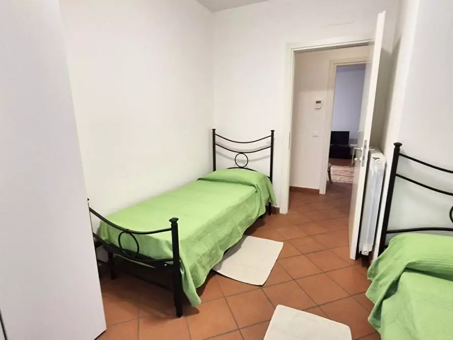 Immagine 59 di Appartamento in affitto  a Viareggio