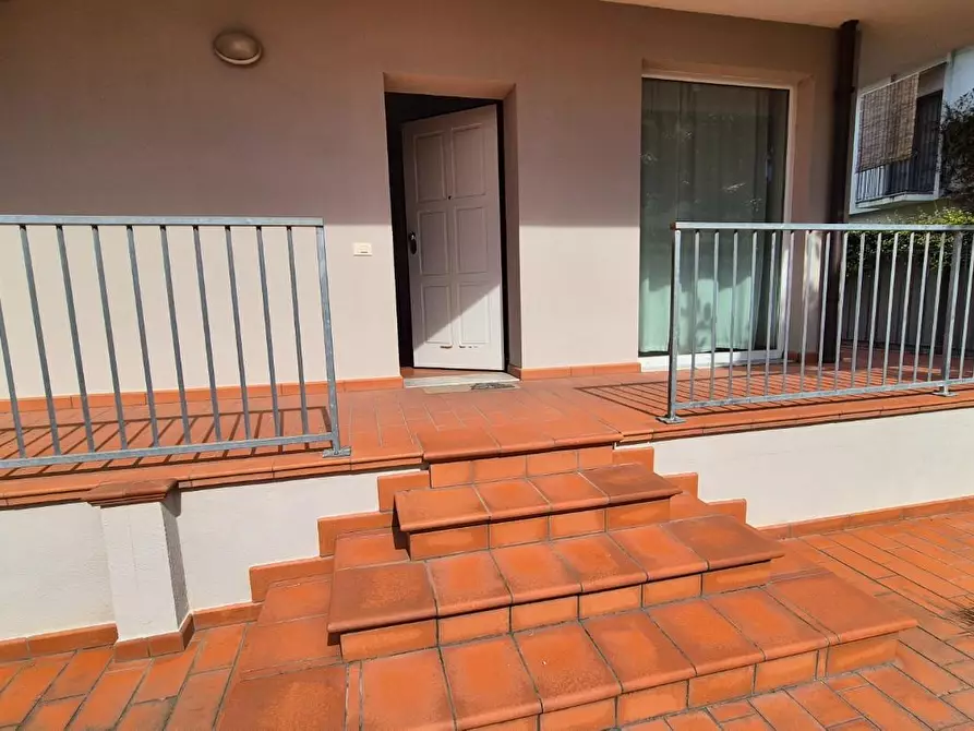 Immagine 6 di Appartamento in affitto  a Viareggio