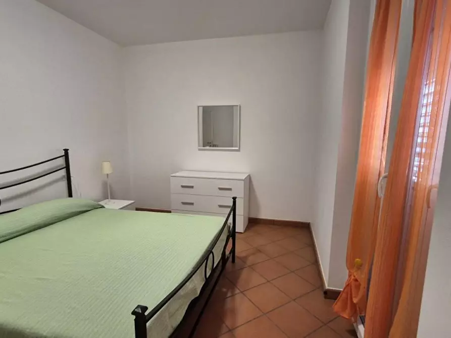 Immagine 46 di Appartamento in affitto  a Viareggio