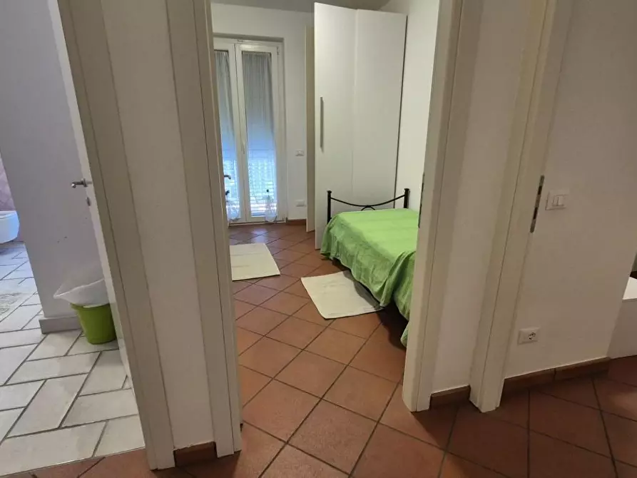 Immagine 54 di Appartamento in affitto  a Viareggio