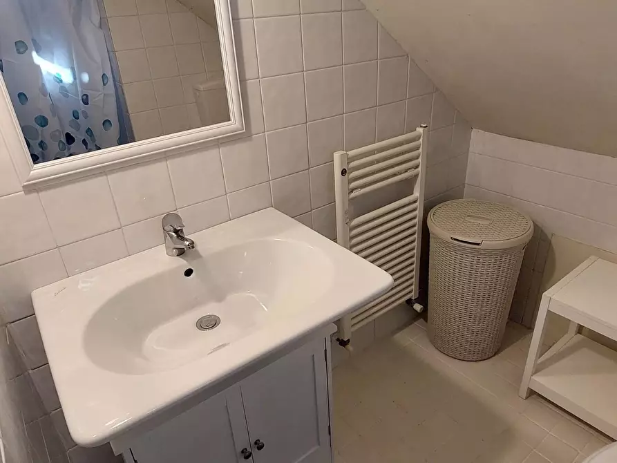 Immagine 17 di Appartamento in affitto  a Castelnuovo Berardenga