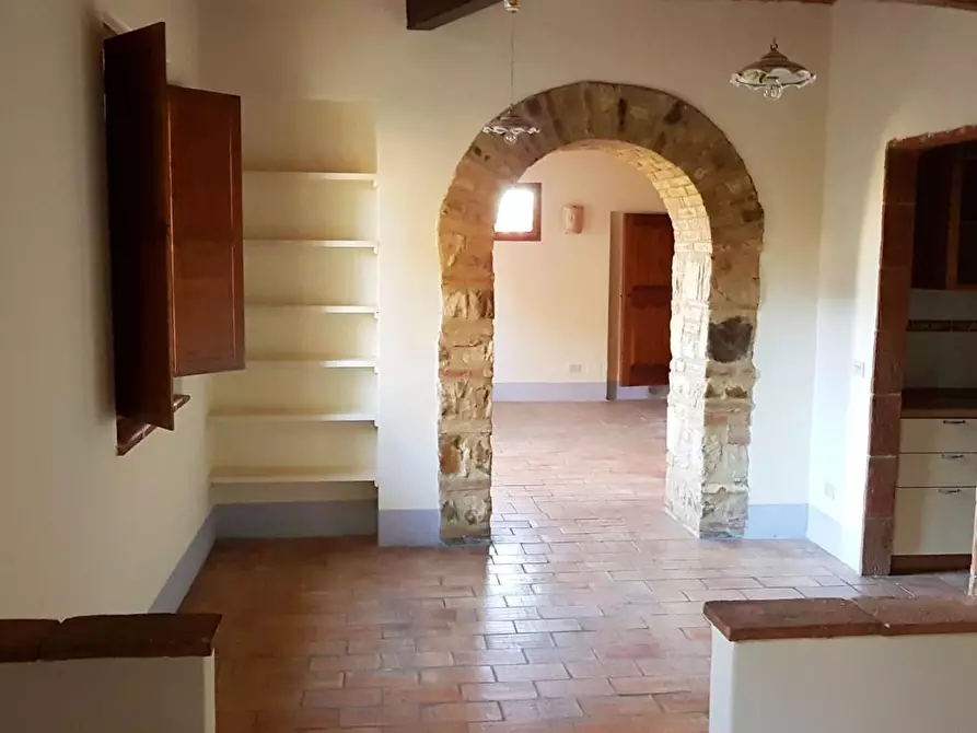 Immagine 10 di Appartamento in affitto  a Castelnuovo Berardenga