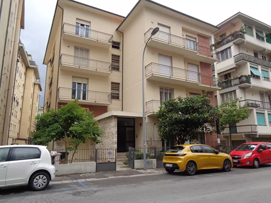 Immagine 18 di Appartamento in affitto  a Pisa