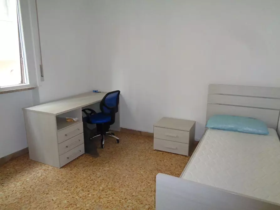 Immagine 7 di Appartamento in affitto  a Pisa
