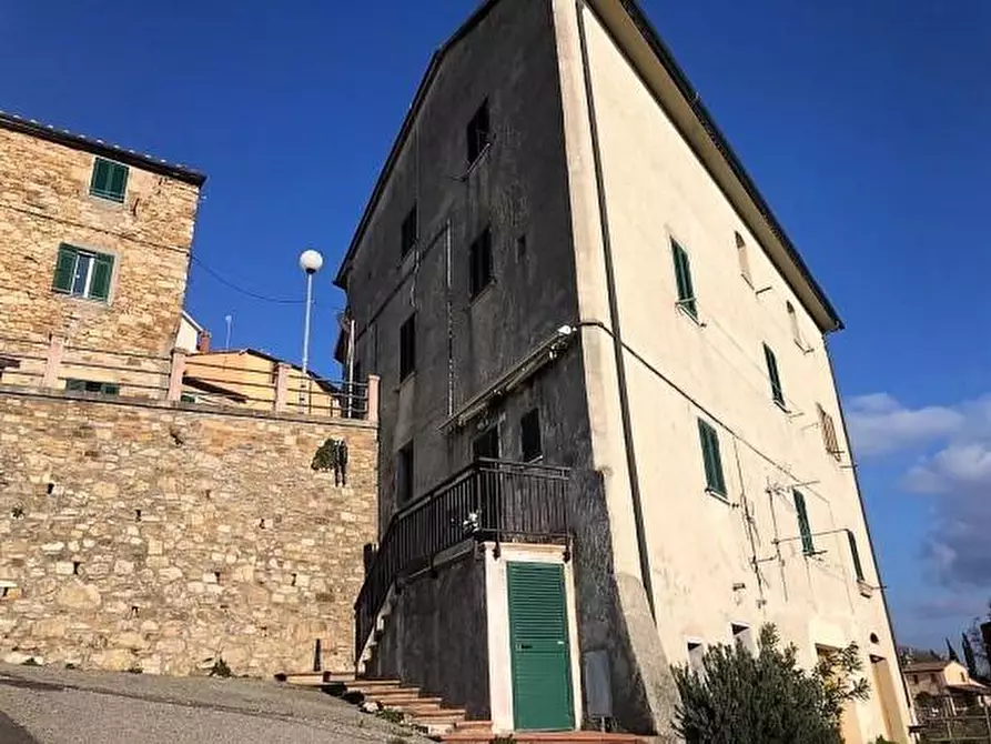 Immagine 25 di Appartamento in vendita  a Monteverdi Marittimo
