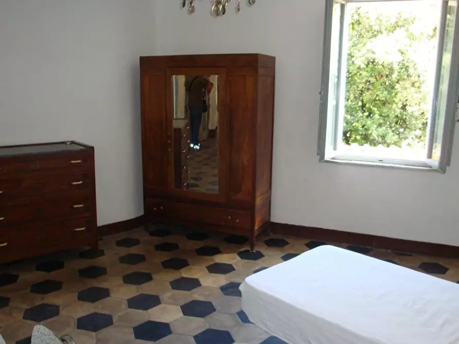 Immagine 6 di Appartamento in vendita  a Siena