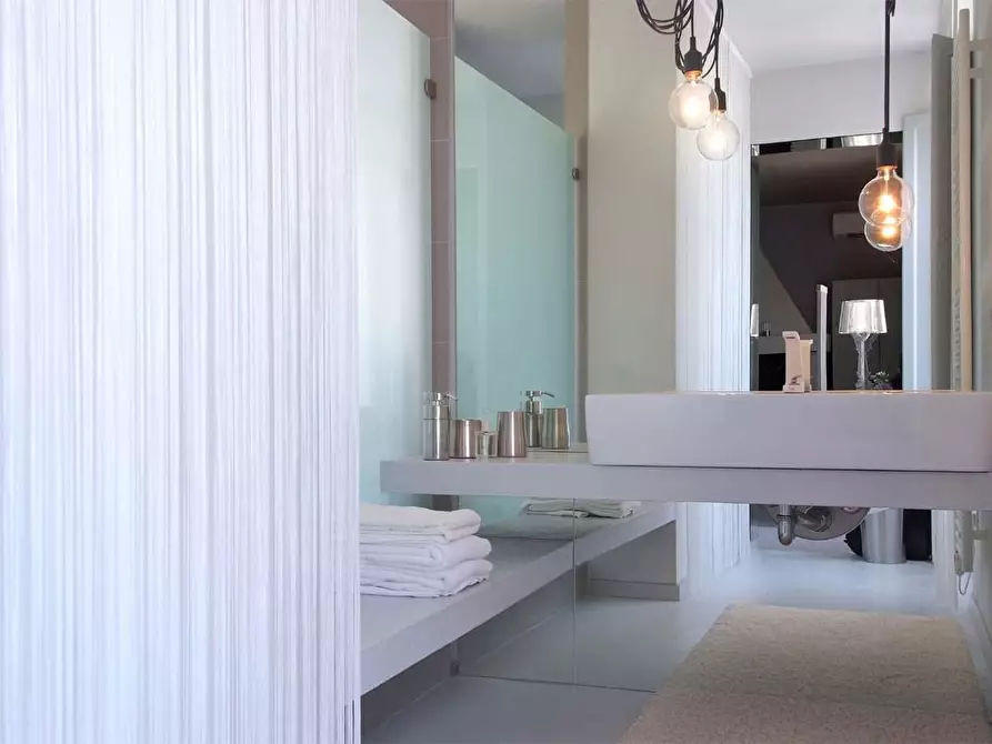 Immagine 17 di Villa in vendita  a San Miniato