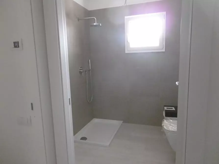 Immagine 7 di Appartamento in vendita  a Empoli