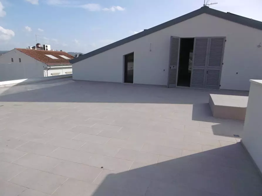 Immagine 4 di Mansarda in vendita  a Empoli