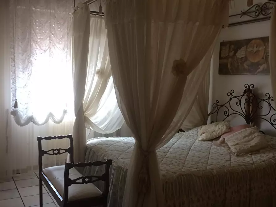 Immagine 5 di Appartamento in vendita  a Poggibonsi