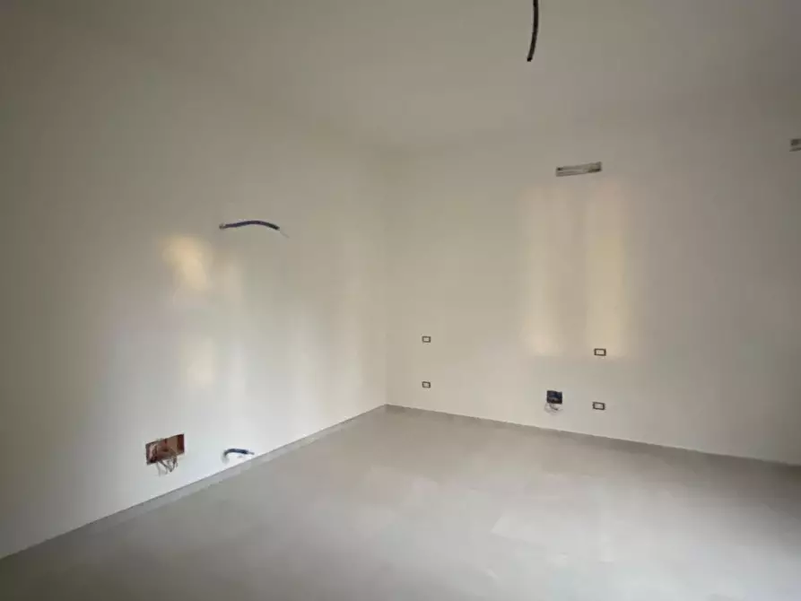 Immagine 22 di Villa in vendita  a Pisa