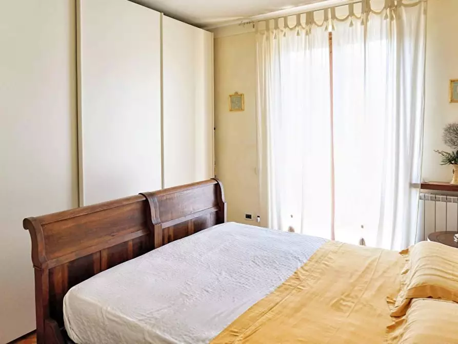 Immagine 24 di Appartamento in vendita  a Massa