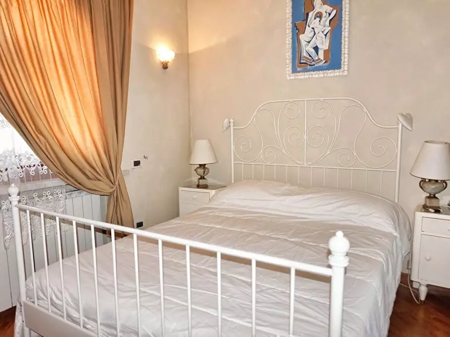 Immagine 38 di Appartamento in vendita  a Massa